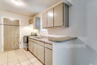 718 S Perkins St in Fort Worth, TX - Building Photo - Building Photo