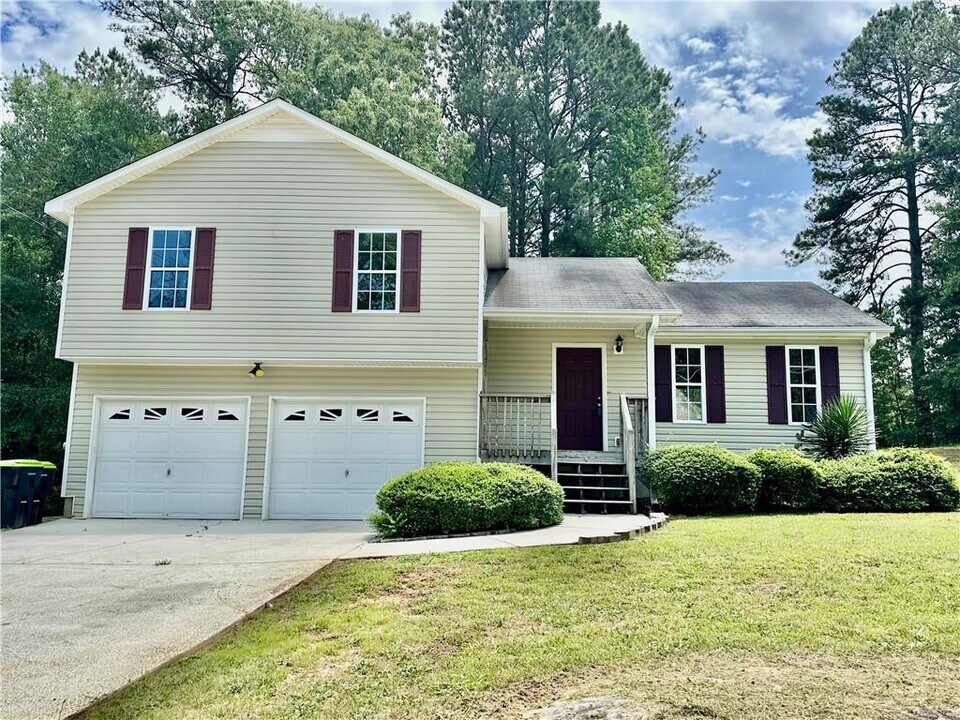 380 River Trace Dr in Villa Rica, GA - Building Photo