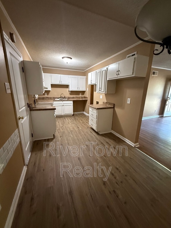 1864 Sea Isle Rd in Memphis, TN - Building Photo - Building Photo