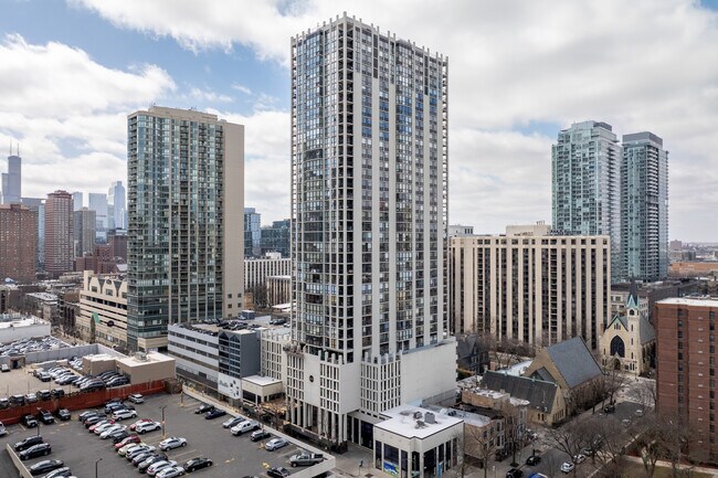 1122 N Clark St