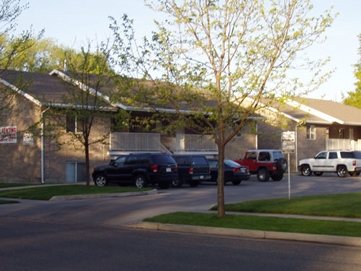 Gray Cliff Apartments in Logan, UT - Building Photo - Building Photo