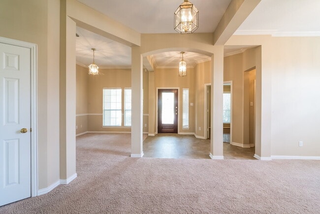 11 Crest Gate in Houston, TX - Building Photo - Building Photo