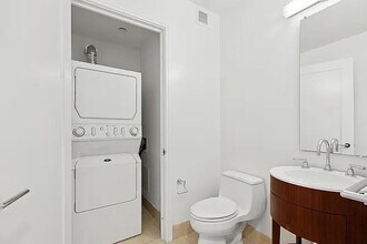 30 Little W St in New York, NY - Building Photo - Building Photo