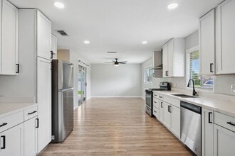 428 Ruth Dr in Avondale, LA - Building Photo - Building Photo