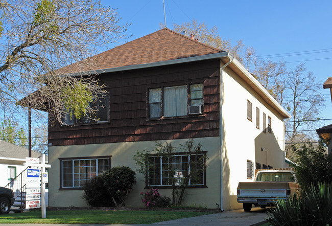 4101 V St in Sacramento, CA - Foto de edificio - Building Photo