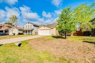 267 Carolyns Way in Buda, TX - Building Photo - Building Photo
