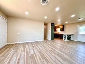 5459 6th Pl in Lubbock, TX - Building Photo - Building Photo