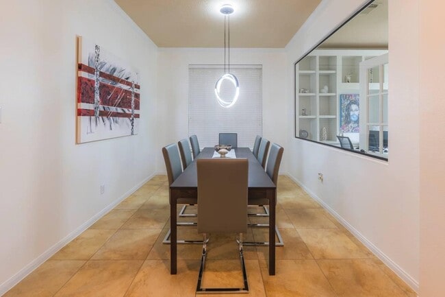 property at 6 Avenswood Pl