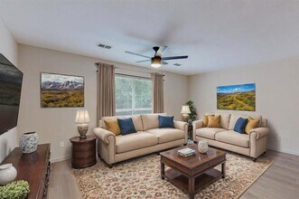 7604 Clark Springs Dr in Plano, TX - Building Photo - Building Photo