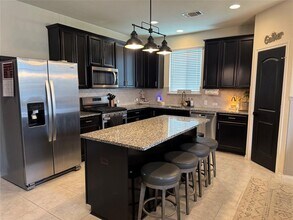 204 Eli Whitney Way in Hutto, TX - Building Photo - Building Photo