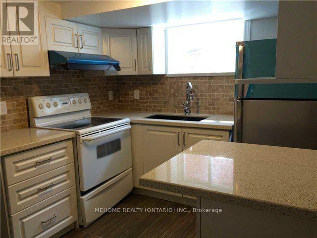 400 Allen Ct in Richmond Hill, ON - Building Photo - Building Photo