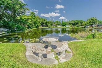 1466 S Keene Rd in Clearwater, FL - Building Photo - Building Photo