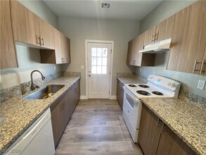 1390 Ogallala St in Pahrump, NV - Building Photo - Building Photo