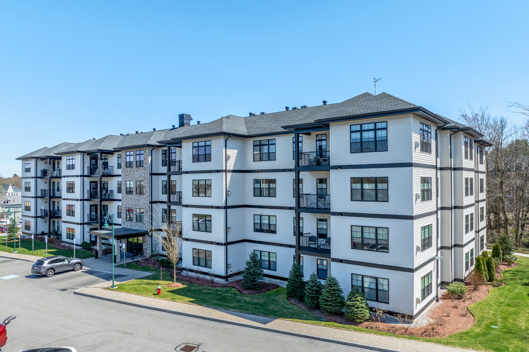 Grist Mill Apartments in Chelmsford, MA - Building Photo