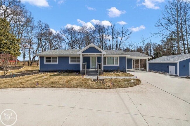 68000 Dequindre Rd, Unit 3 in Washington, MI - Building Photo - Building Photo