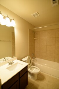 8109 Fieldstone Dr photo'