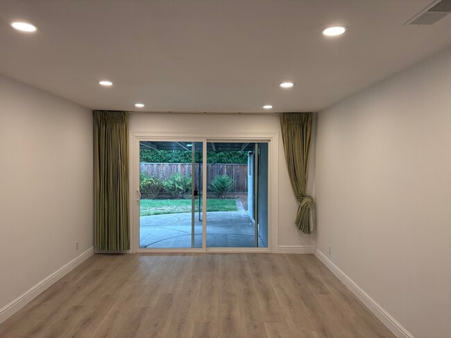 4054 Lemoyne Way in Campbell, CA - Building Photo - Building Photo