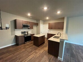9765 Grosbeak Ln in Magnolia, TX - Building Photo - Building Photo