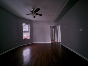 7314 S Kenwood Ave-Unit -1 in Chicago, IL - Building Photo - Building Photo