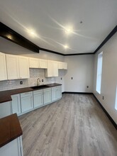 263 Main St in Johnson City, NY - Building Photo - Building Photo