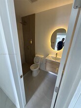 2923 NW 16th Ave in Miami, FL - Building Photo - Building Photo