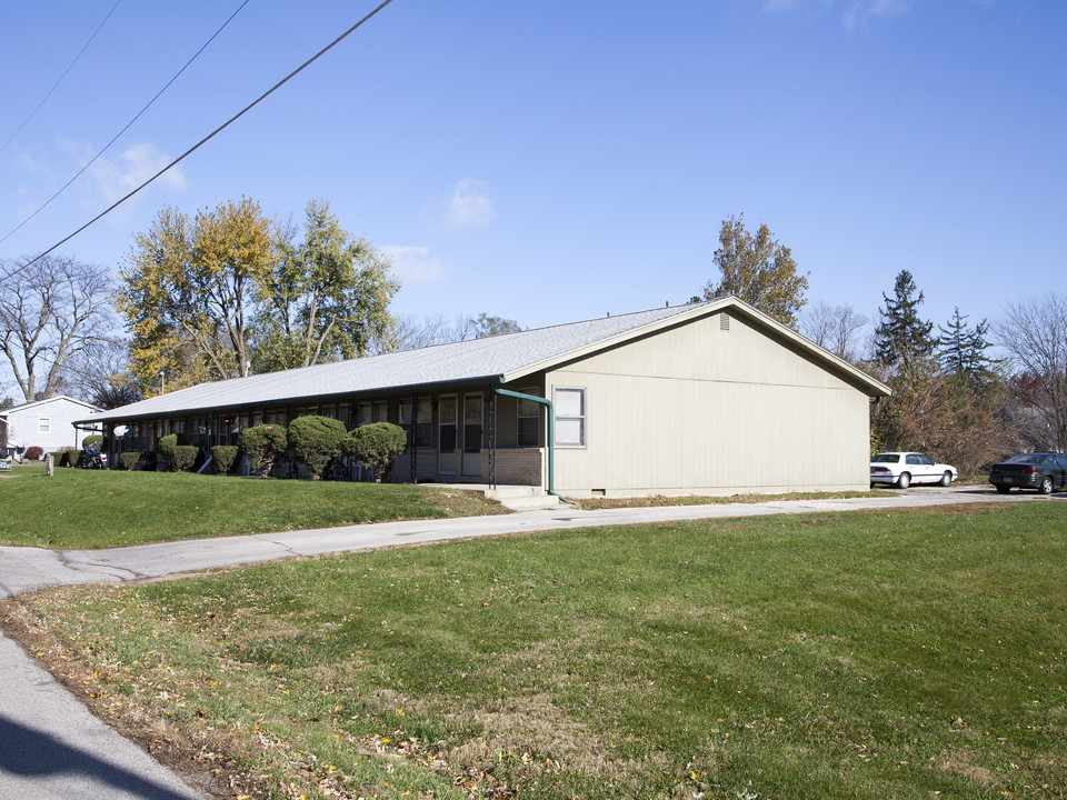 Newly renovated apartments in quiet neighb... in Des Moines, IA - Building Photo