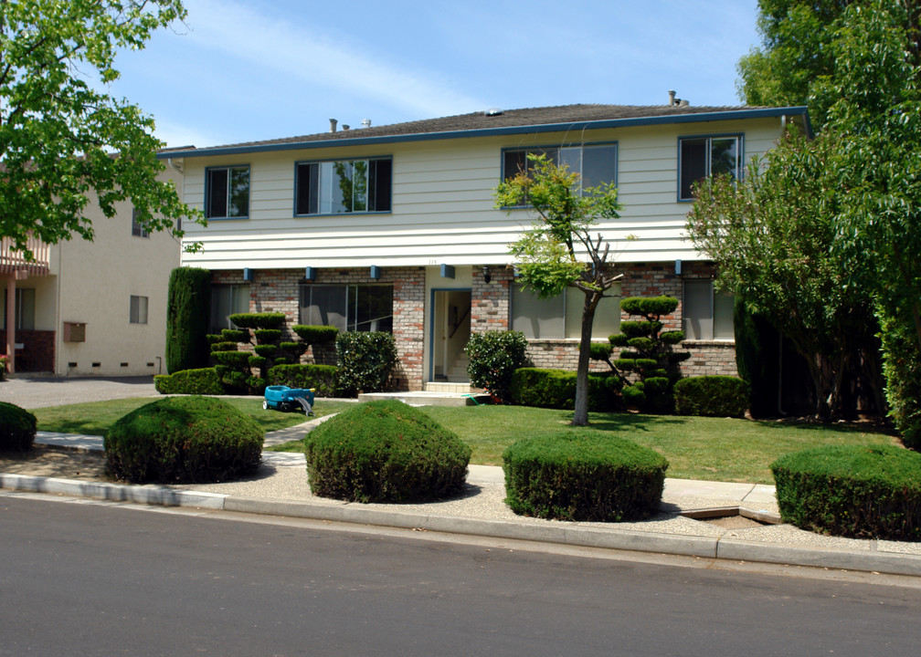 115 Carlton in Los Gatos, CA - Building Photo