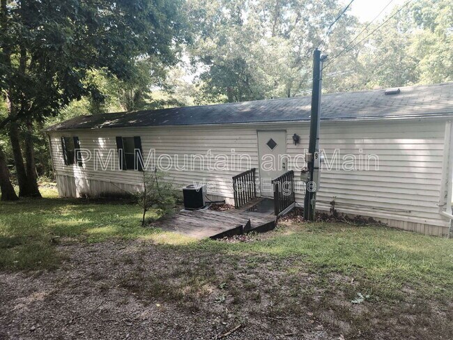 property at 125 Gamblers Run