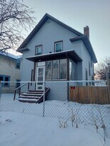 3215 N Oliver Ave in Minneapolis, MN - Building Photo