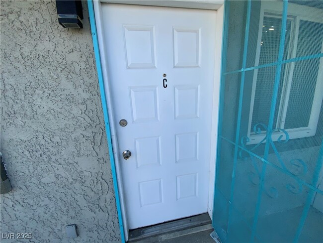property at 466 E Sunset Rd