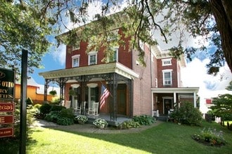 23 N Union St in Lambertville, NJ - Building Photo - Building Photo