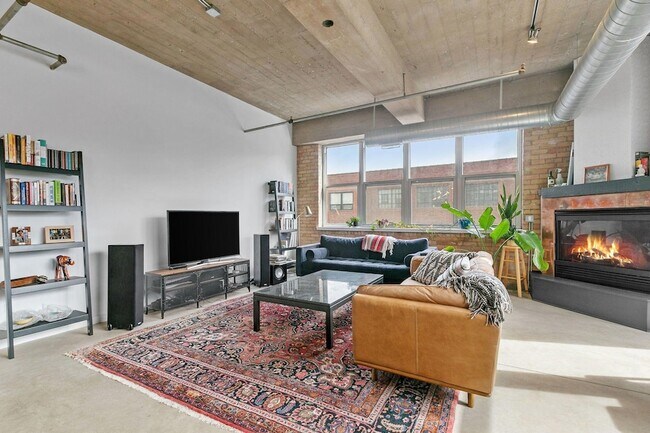 901 N 3rd St in Minneapolis, MN - Building Photo - Building Photo