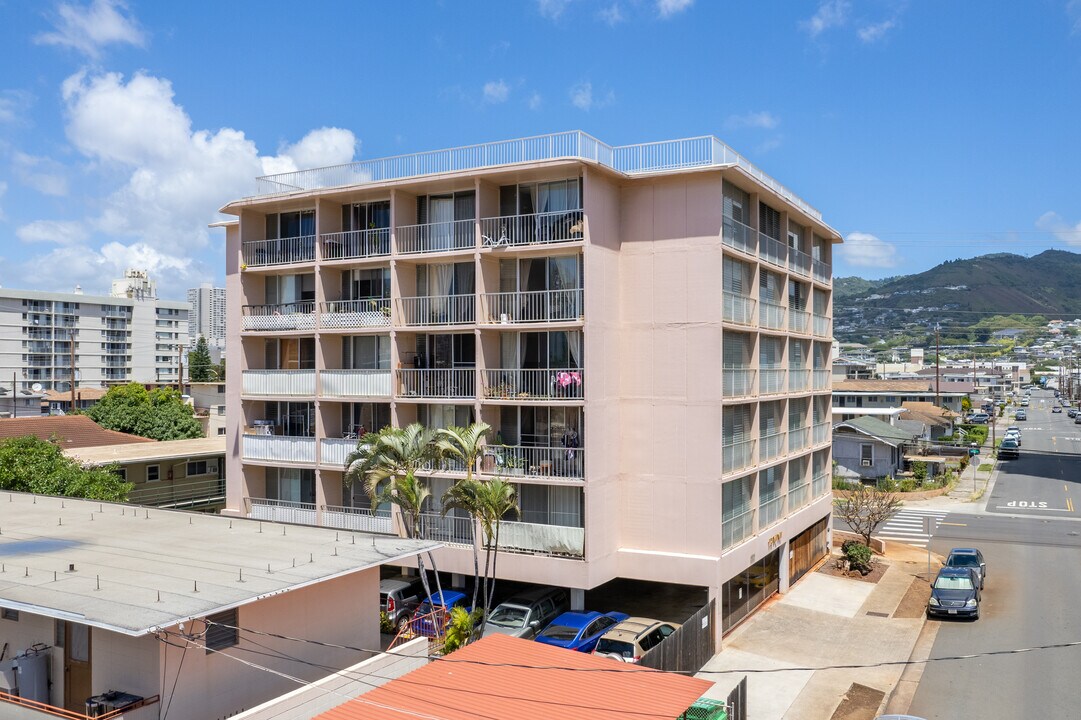 778 Wiliwili St in Honolulu, HI - Building Photo