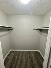 The Glenwood at Pinson in Birmingham, AL - Building Photo - Building Photo