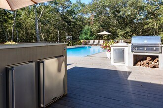 1 Short Ln in East Hampton, NY - Building Photo - Building Photo