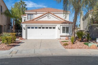 8744 Captains Pl in Las Vegas, NV - Building Photo - Building Photo