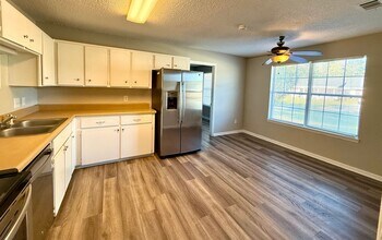 1429 Abrahms Alley in Hinesville, GA - Building Photo - Building Photo