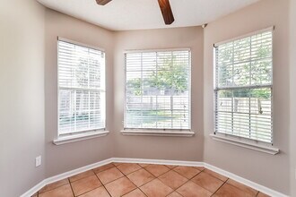 7179 Raleigh Lagrange Rd in Cordova, TN - Building Photo - Building Photo