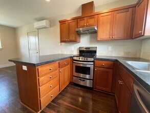 2726 NE Wygant St in Portland, OR - Building Photo - Building Photo