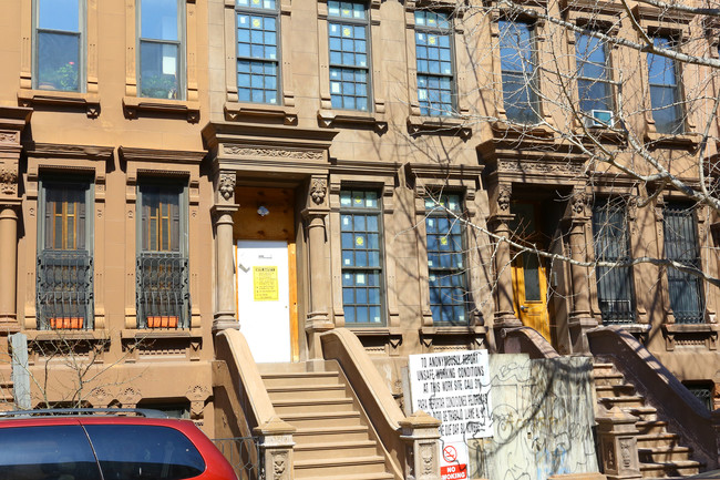 129 W 131st St in New York, NY - Building Photo - Building Photo