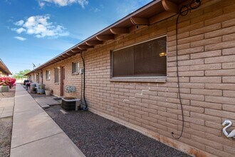 3031 S Rural Rd in Tempe, AZ - Building Photo - Building Photo