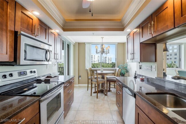 property at 21 Bluebill Ave