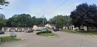 1008 Hayden Pl in Logan, OH - Building Photo