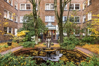 1631 16th Ave, Unit 309 in Seattle, WA - Foto de edificio - Building Photo