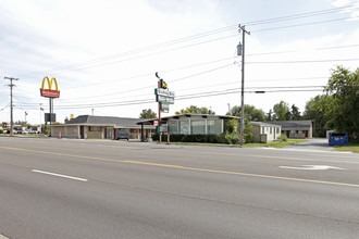 3550 W Chestnut Expy in Springfield, MO - Building Photo - Primary Photo