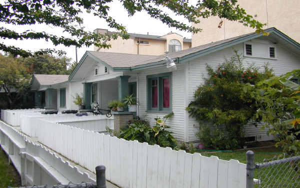 314 S Helena St in Anaheim, CA - Building Photo - Building Photo