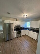 2928 Blount Rd in Dover, FL - Building Photo - Building Photo
