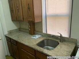 63 Fellsway W in Medford, MA - Building Photo