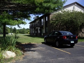 Galesburg Village Apartments in Galesburg, MI - Building Photo - Building Photo