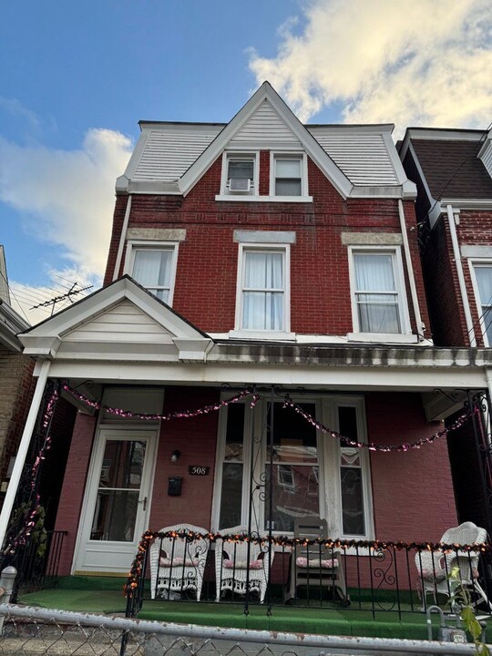 508 Cato St in Pittsburgh, PA - Building Photo